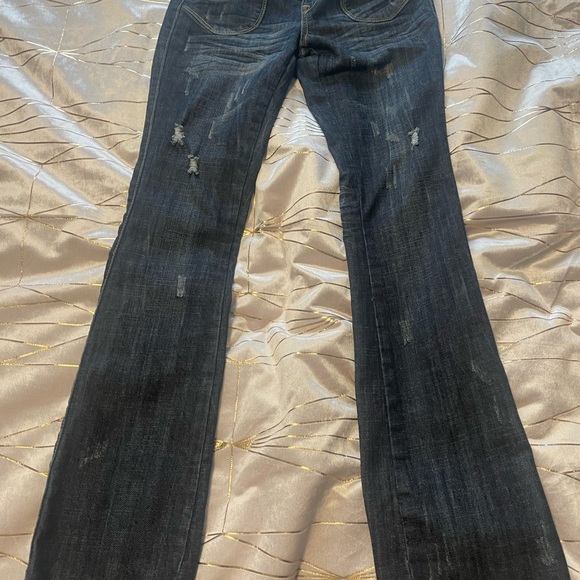 2/$30 Almost famous bootcut jeans size 3 - Picture 5 of 6